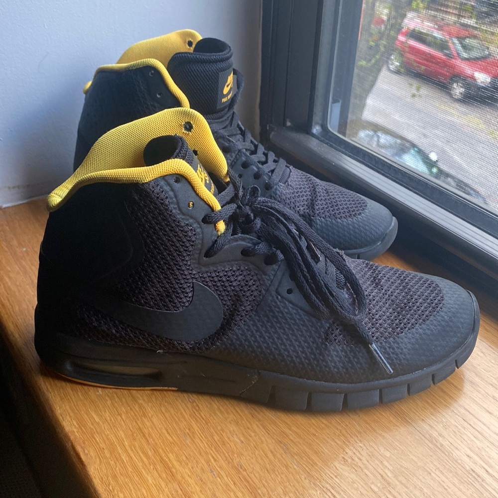 Nike SB.  High tops